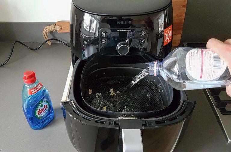 How To Get Air Fryer Smell Out Of House? 13 Tips & More - Kitchen Experts